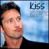 Gerard Butler [kiss]