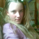 the hair reminds me of a lady bug dunno y!