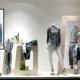 Vitrine free standing LCD display in fashion store